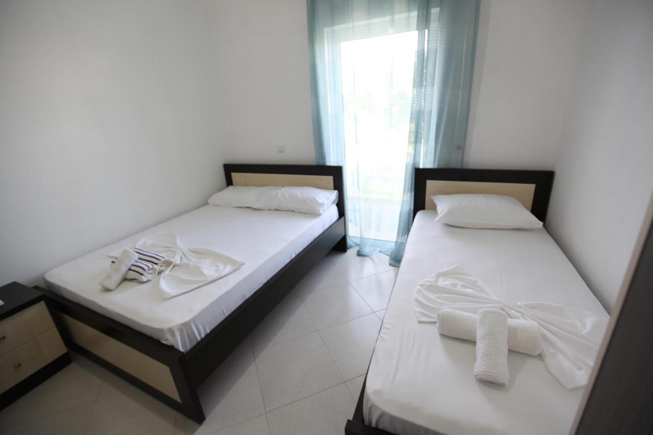Vila Flavin 2 Ksamil Luaran gambar